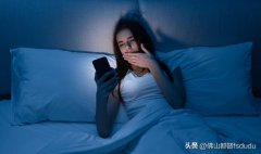 家里的无线wifi信号对人体有影响吗？晚上睡觉需要关闭吗？