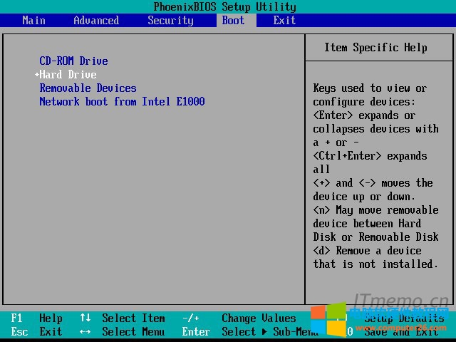 我们一般进入VMware虚拟机BIOS设置，大部分的时候都是设置开机启动项菜单先后顺序，我们将鼠标在虚拟机里面单击一下，定位至虚拟机内部，再按向右→方向键，选择Boot，再按：↓方向键，选择CD-ROM Drive，按+号，就可以将顺序调整至第一启动项即可，这样我们在虚拟机上设置了PE光盘或系统盘.ISO格式的文件，就可以优先从光盘镜像启动进入PE系统界面或系统盘安装界面。